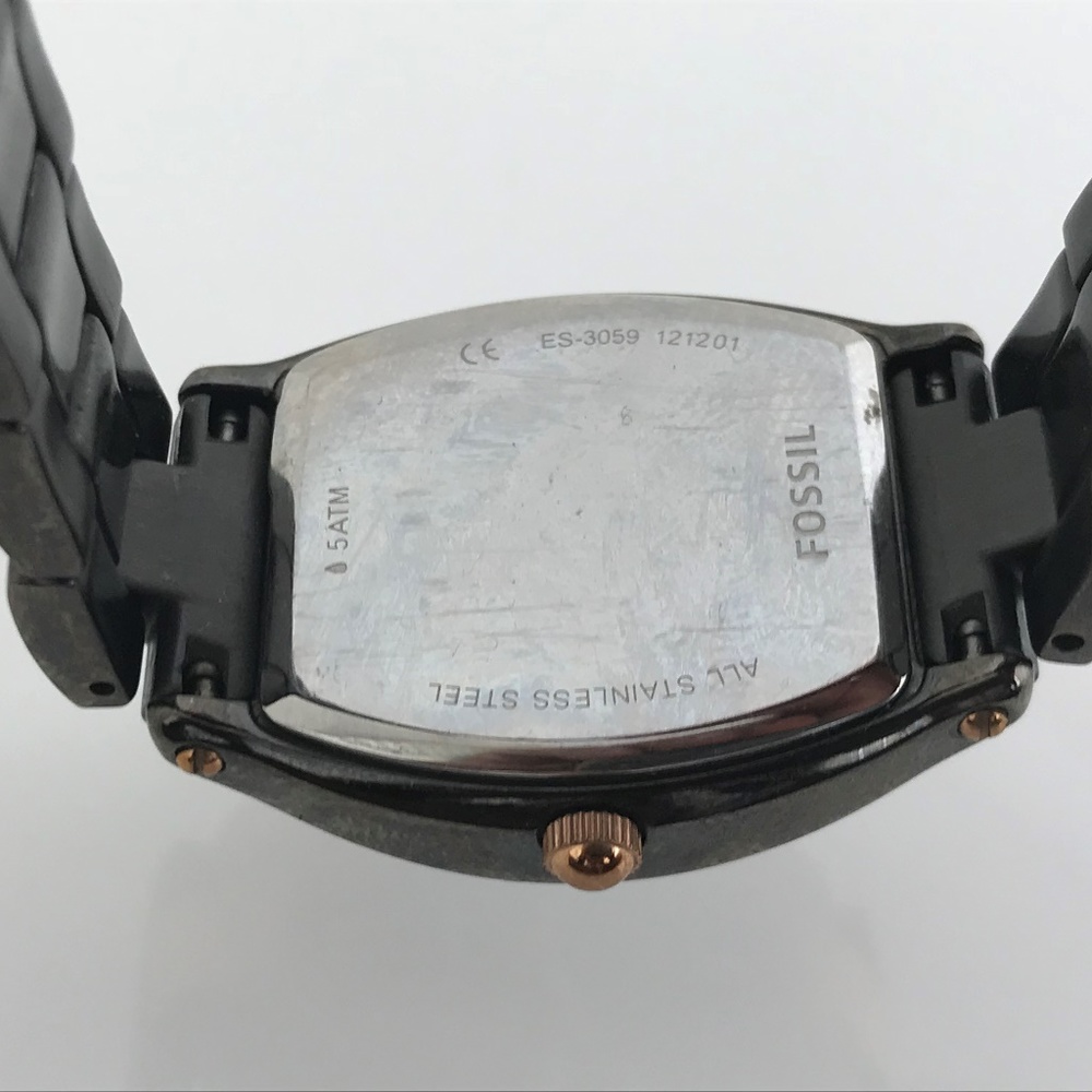 Fossil Women Watch Black and Gold Tone Analog - Picture 5 of 8